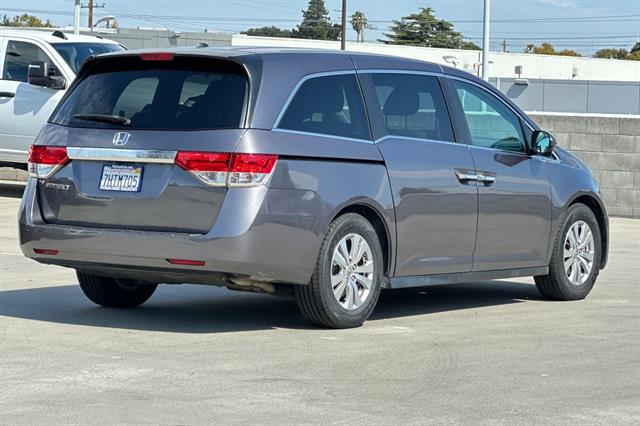 2015 Honda Odyssey EX-L photo 3