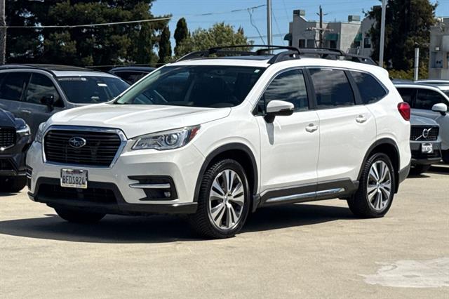 2019 Subaru Ascent Limited 8-Passenger photo 6
