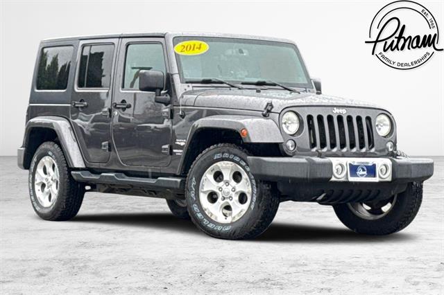 2014 Jeep Wrangler Unlimited Sahara's photo