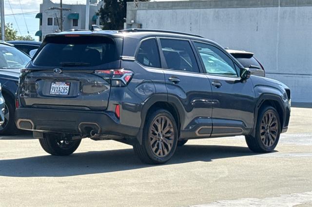 2025 Subaru Forester Sport photo 2