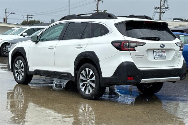 2023 Subaru Outback Limited XT photo 4