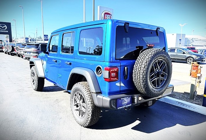2026 Jeep Wrangler 4-Door Sport S - Photo 3