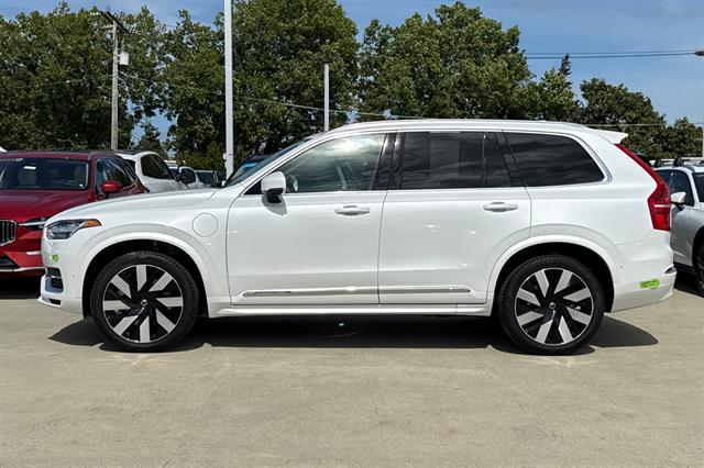 2023 Volvo XC90 Recharge Plug-In Hybrid Recharge Ultimate Bright Thm. 6P photo 5