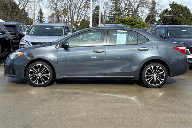 2014 Toyota Corolla S photo 5