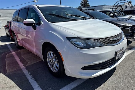 2018 Chrysler Pacifica LX