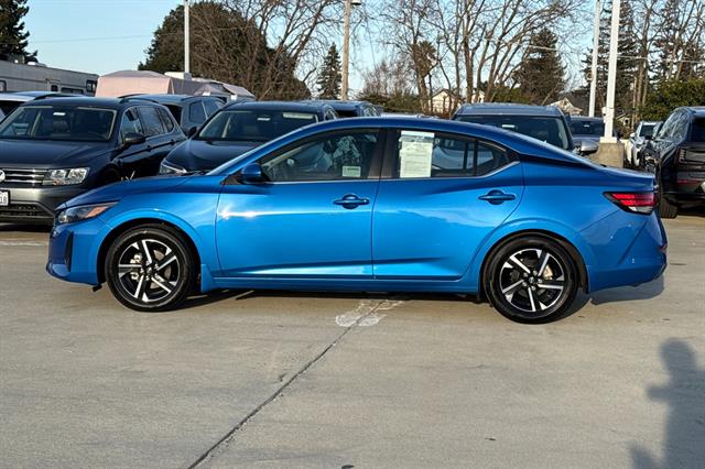 2024 Nissan Sentra SV photo 5