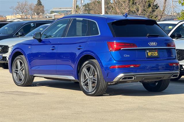 2021 Audi Q5 e Quattro Technik 55 Tfsi photo 4