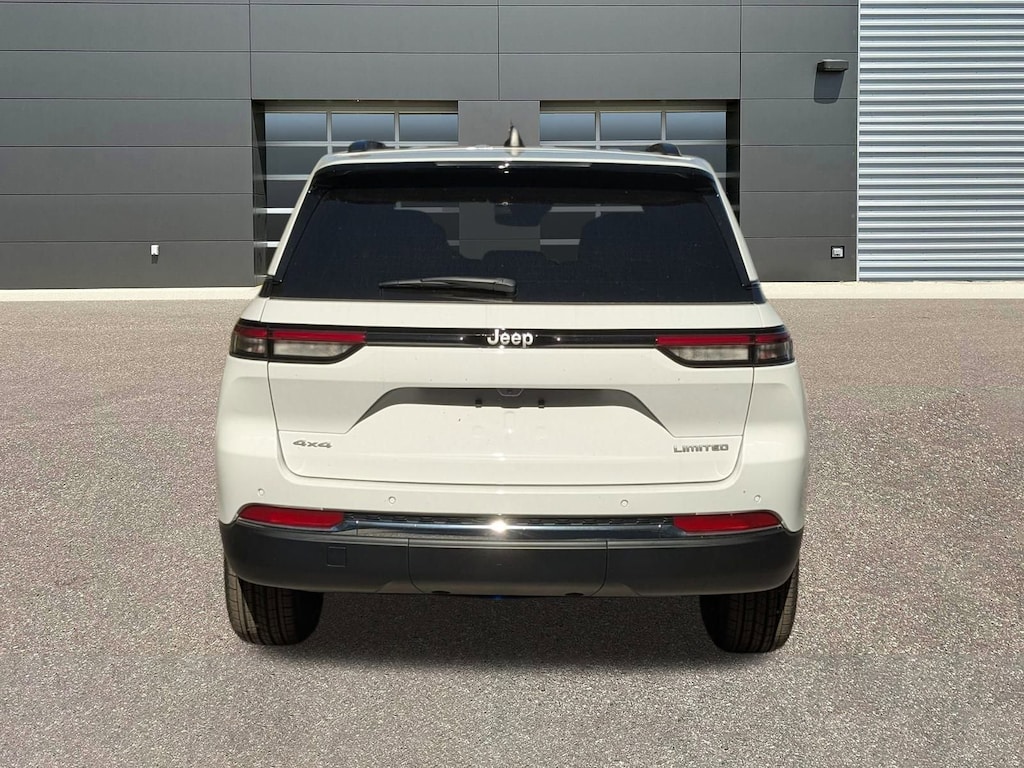 New 2025 Jeep Grand Cherokee Limited Sport Utility