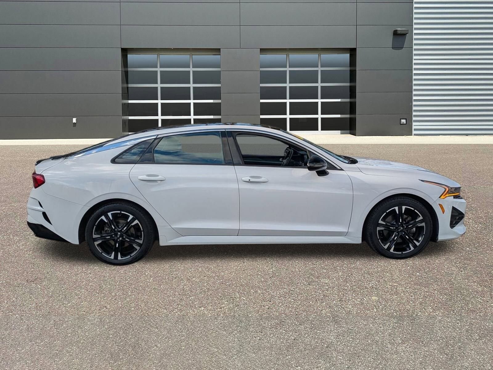 2021 Kia K5 GT-Line photo 2