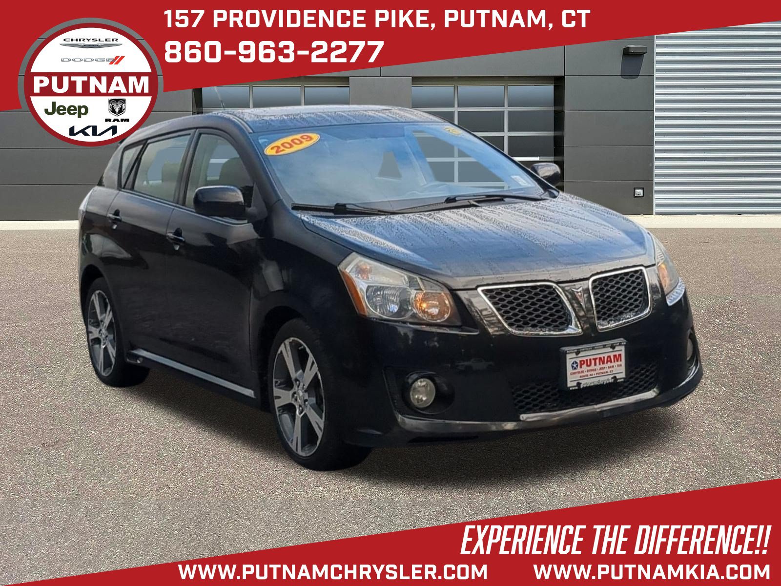 Jet Black Metallic 2009 Pontiac Vibe Hatchback Front-Wheel Drive Automatic
