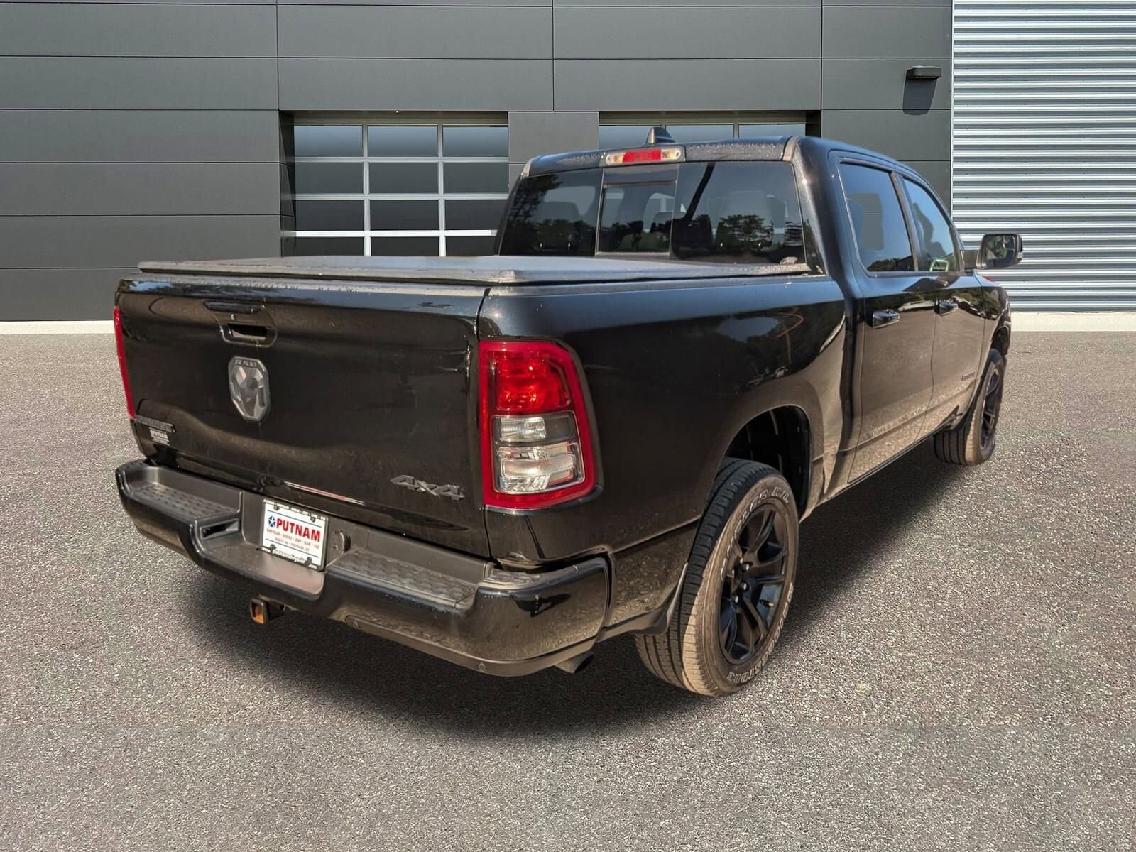 2022 Ram 1500 Big Horn Lone Star photo 3