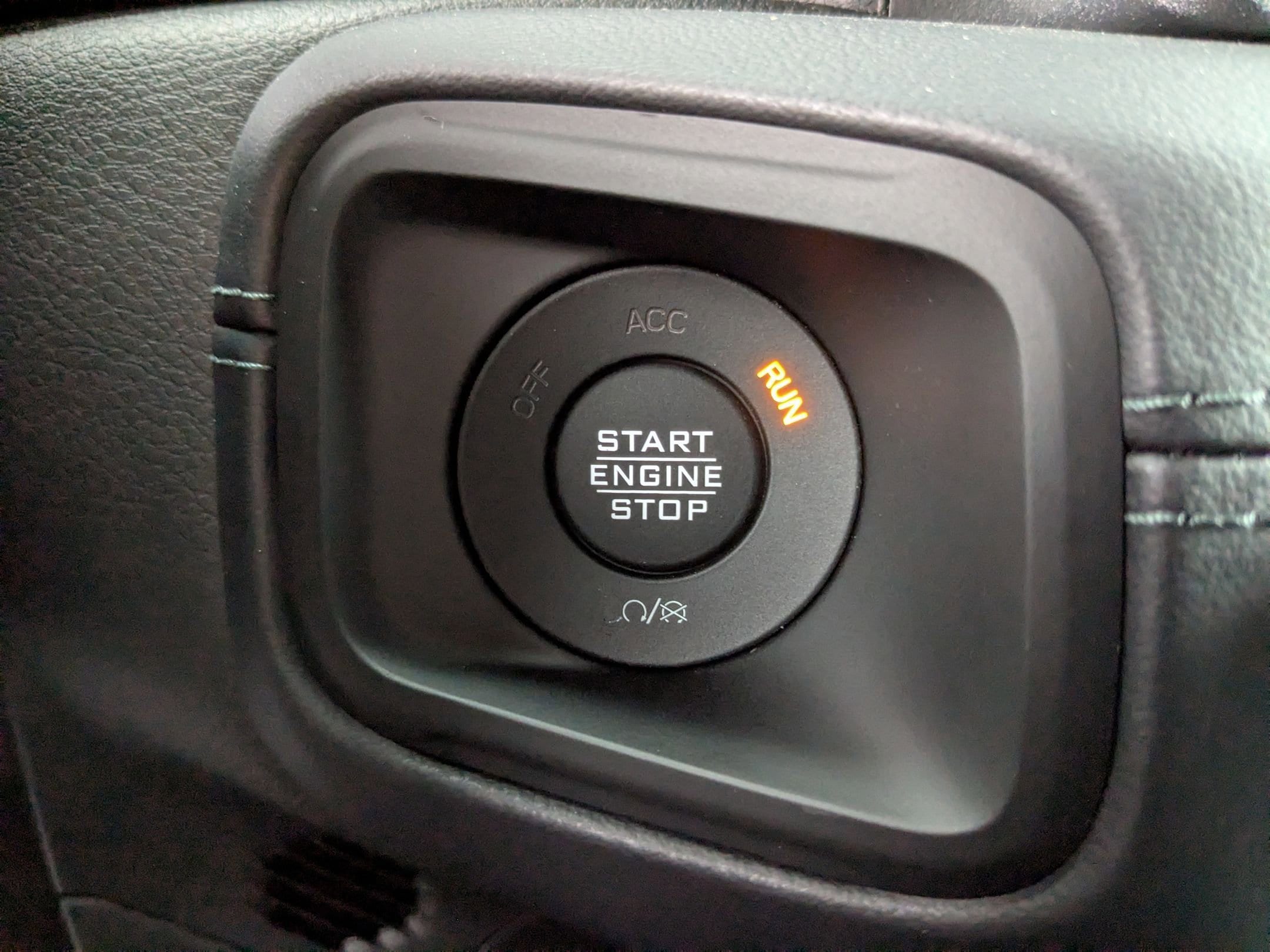 2025 Jeep Wrangler 4-Door Sahara - Photo 25