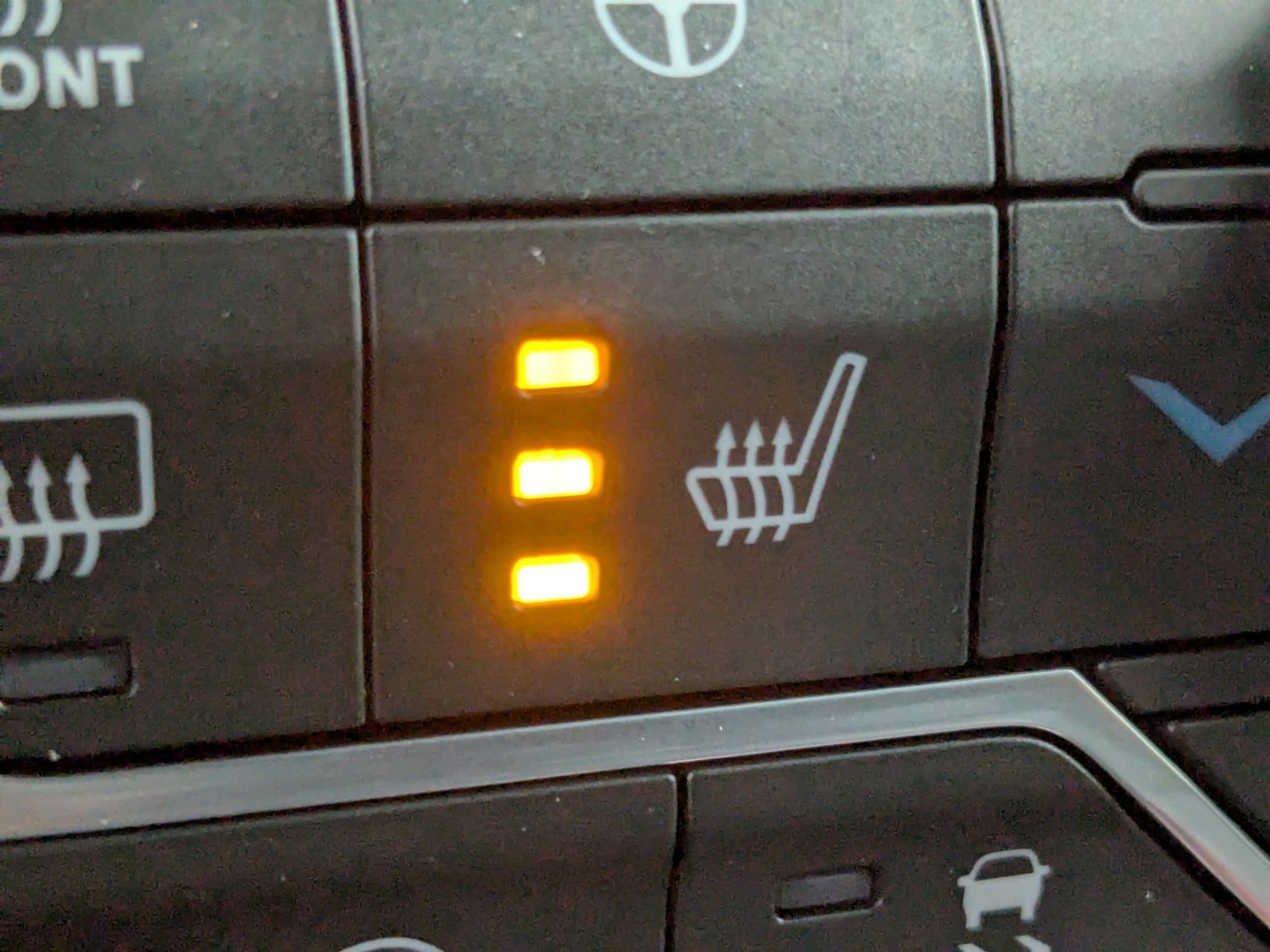 2025 Jeep Wrangler 4-Door Sahara - Photo 23