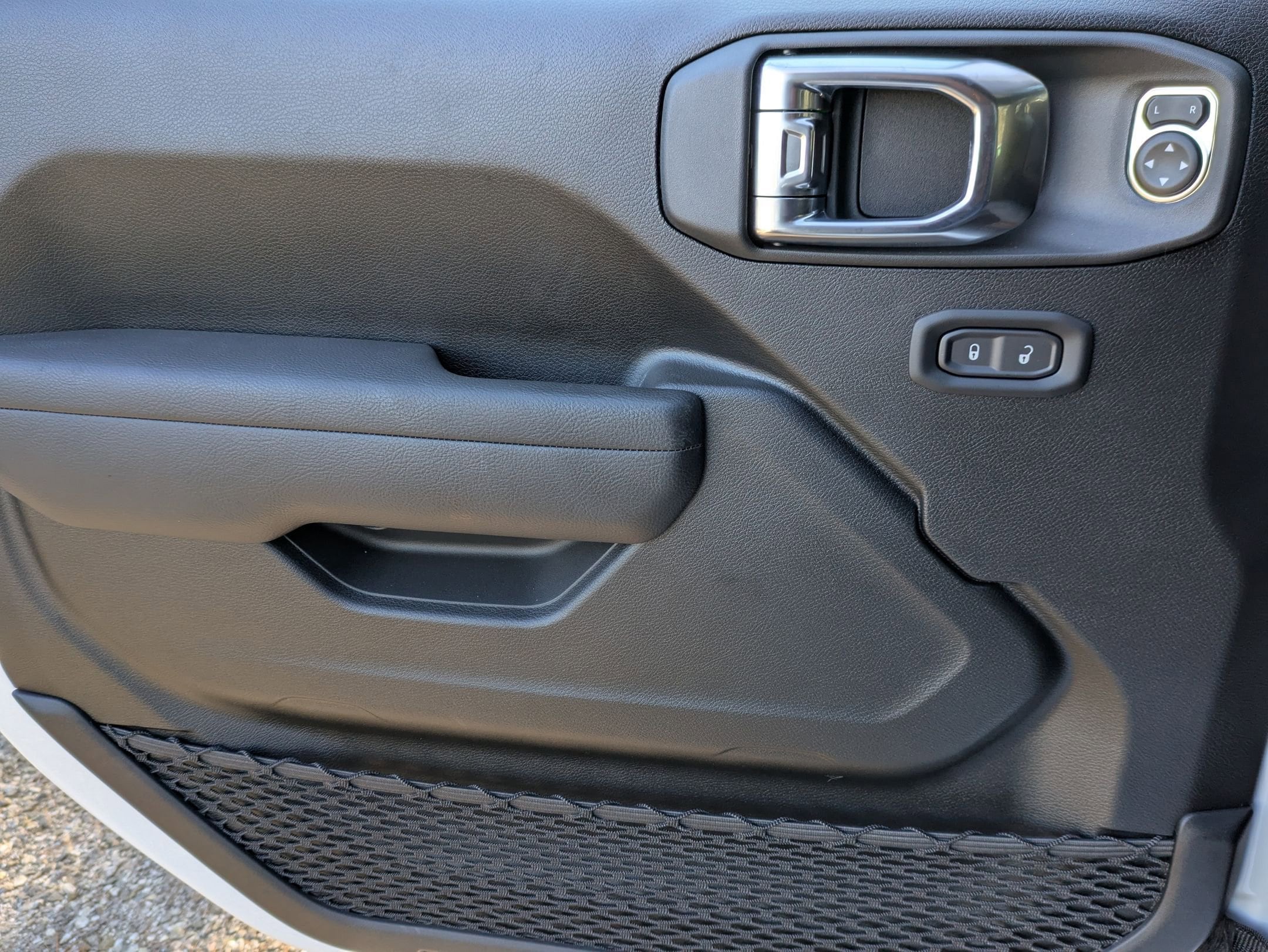 2026 Jeep Wrangler 2-Door Sport S - Photo 9
