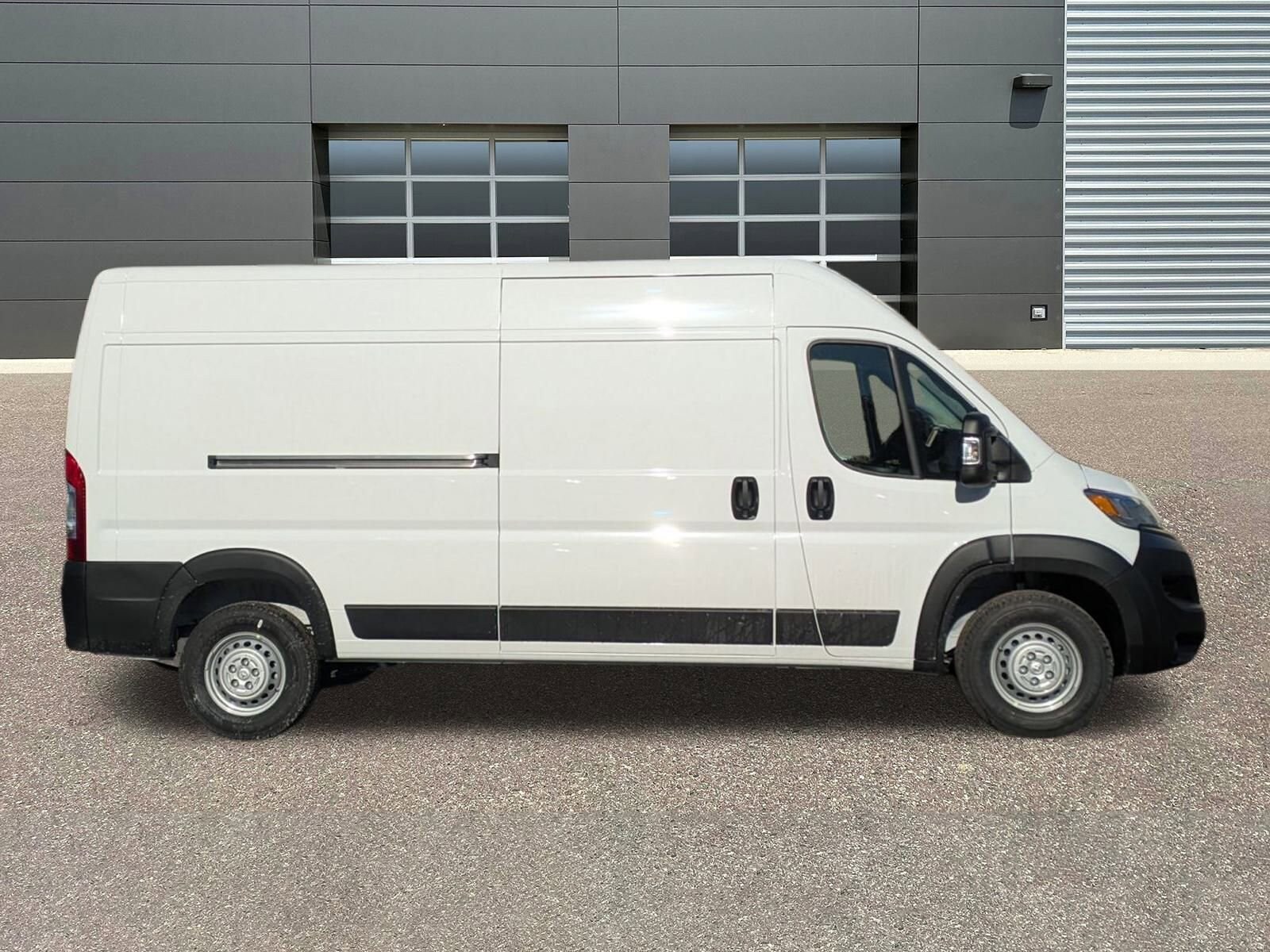 2025 Ram ProMaster 2500 Cargo Van photo 2