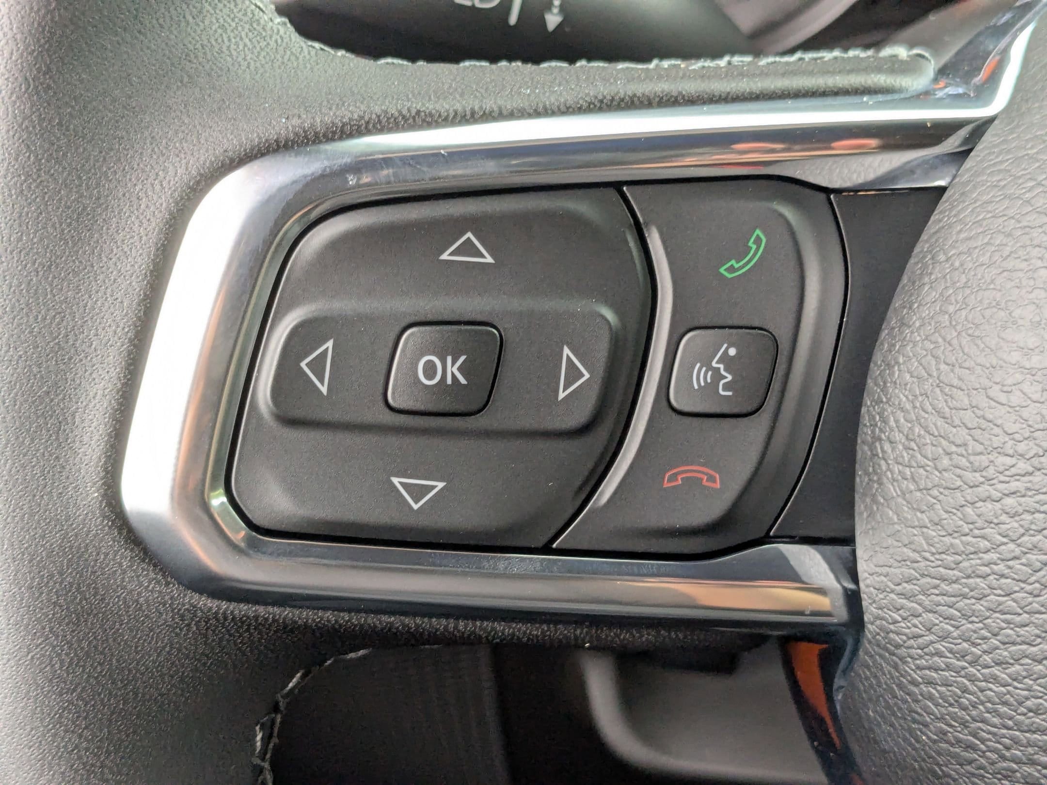 2025 Jeep Wrangler 4-Door Sahara - Photo 16