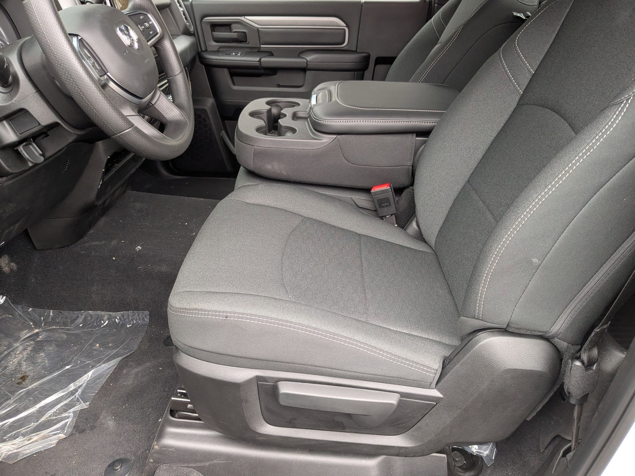 2026 RAM 2500 Tradesman - Photo 11