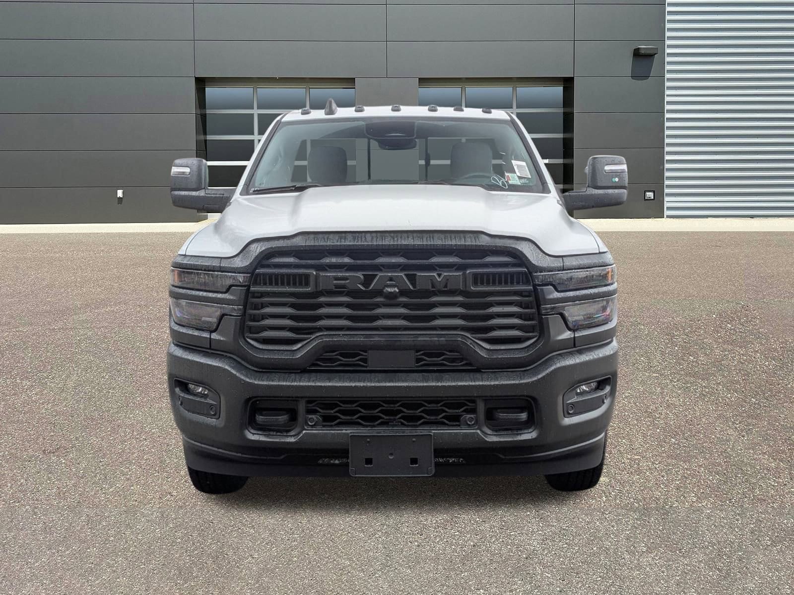 2026 RAM 2500 Tradesman - Photo 8