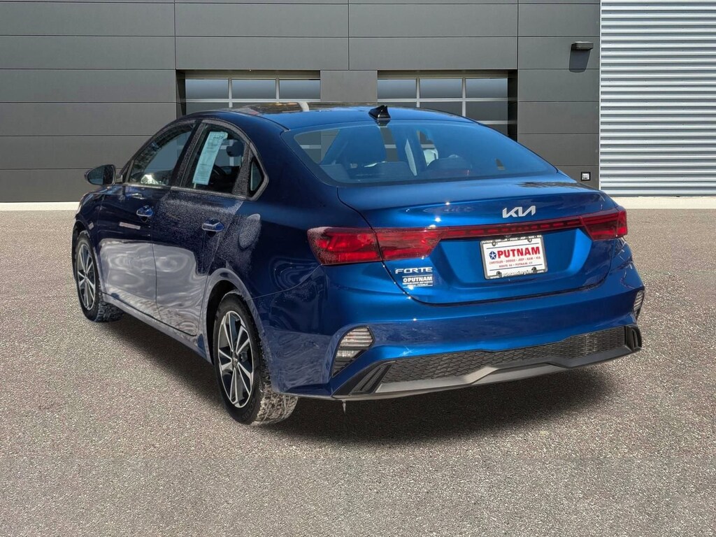Used 2023 Kia Forte LXS