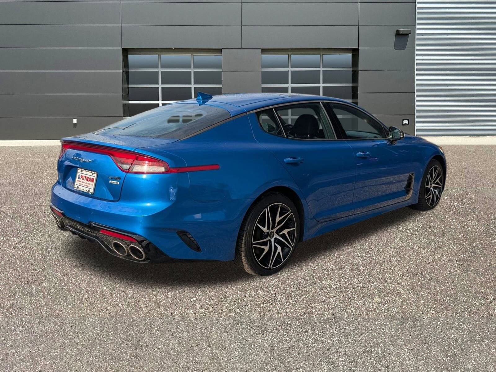 2022 Kia Stinger GT-Line photo 3
