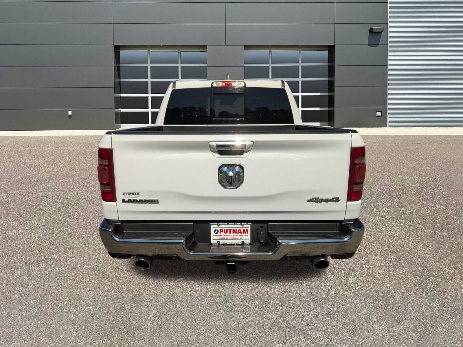 2021 Ram 1500 Laramie photo 4