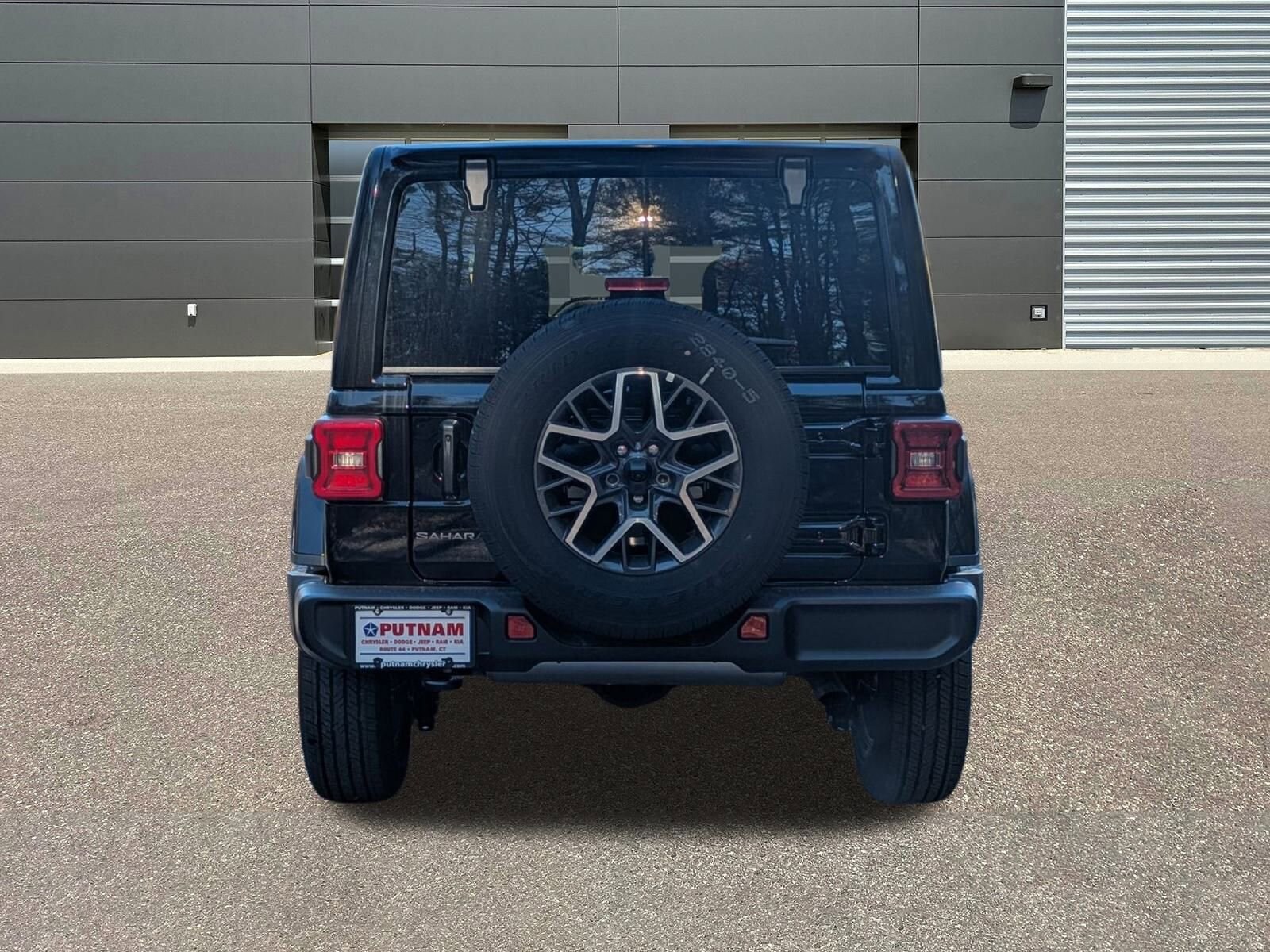 2026 Jeep Wrangler Sahara Sport photo 4