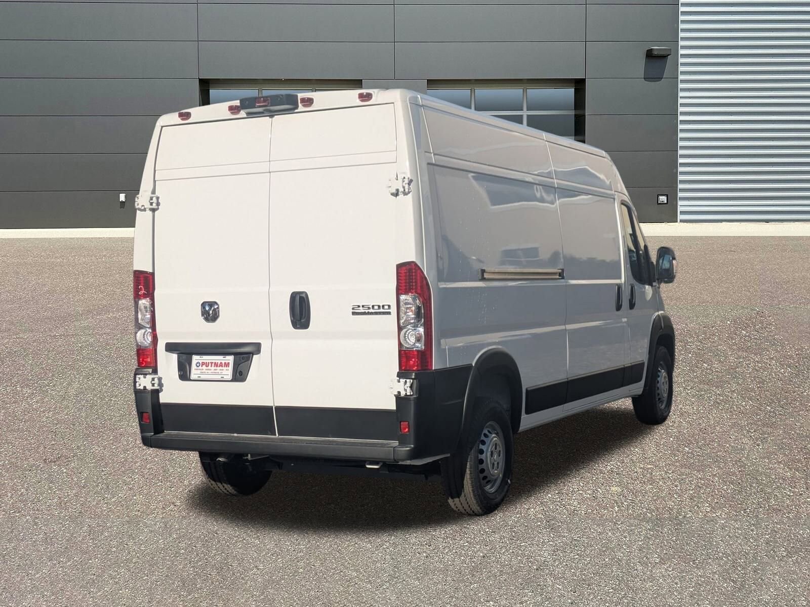 2025 Ram ProMaster 2500 Cargo Van photo 3