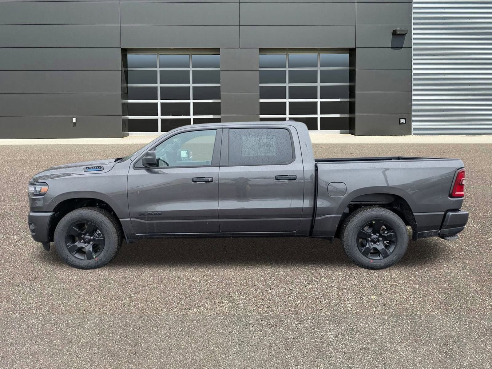 2025 RAM 1500 Tradesman - Photo 6