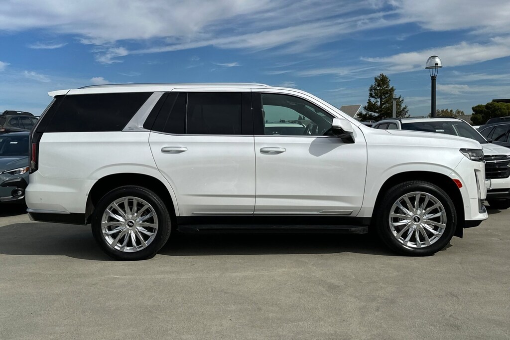 Used 2023 CADILLAC Escalade For Sale at Putnam Cadillac VIN