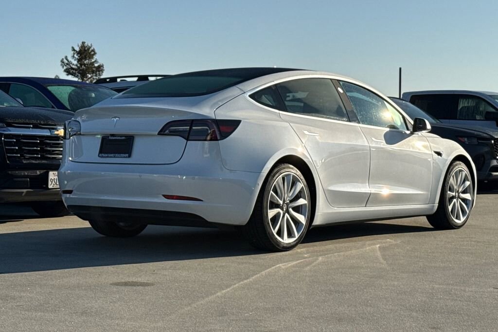 Used 2019 Tesla Model 3 Mid Range