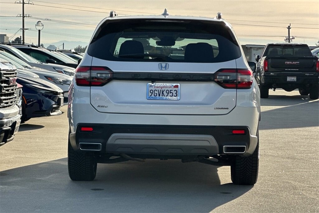 Used 2023 Honda Pilot Touring