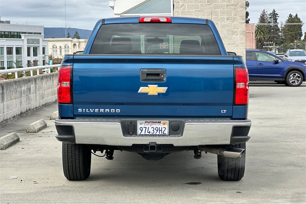 2017 Chevrolet Silverado 1500 LT photo 4