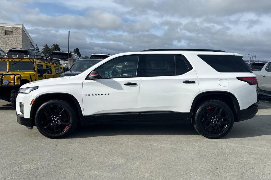 2023 Chevrolet Traverse Premier photo 5
