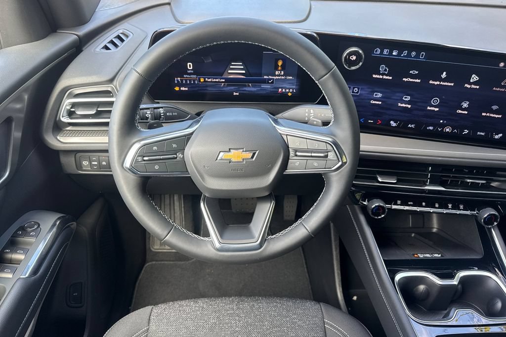 2027 Chevrolet Traverse LT - Photo 13