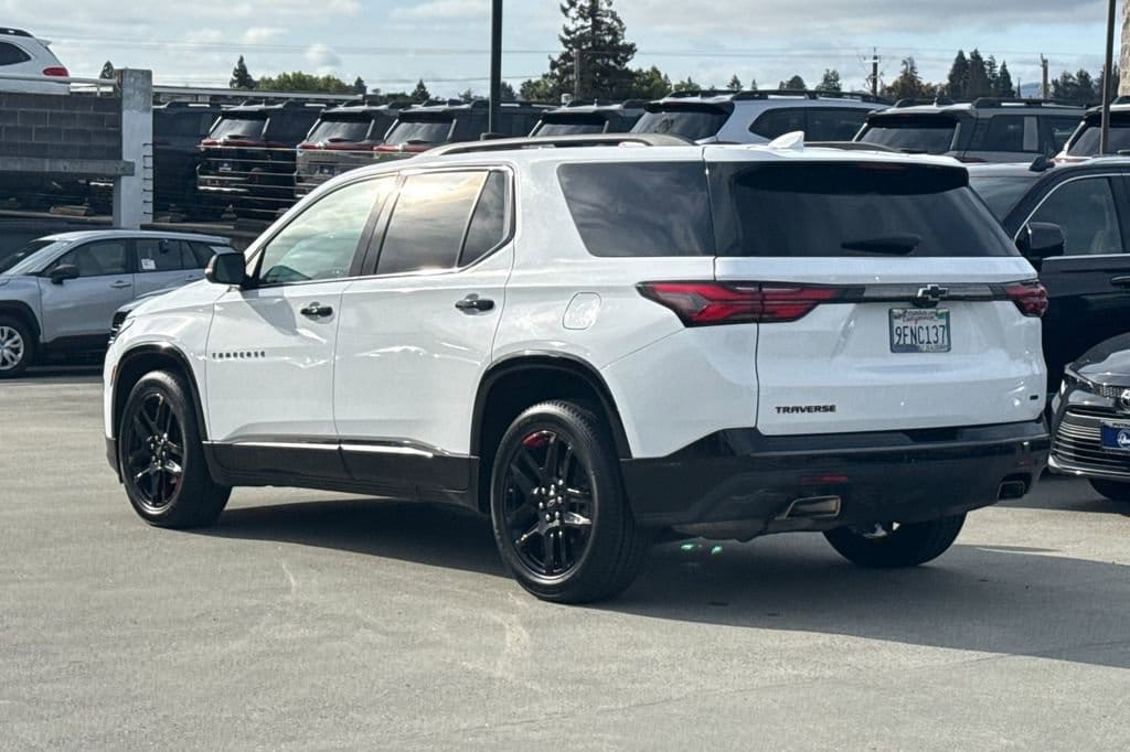2023 Chevrolet Traverse Premier photo 4