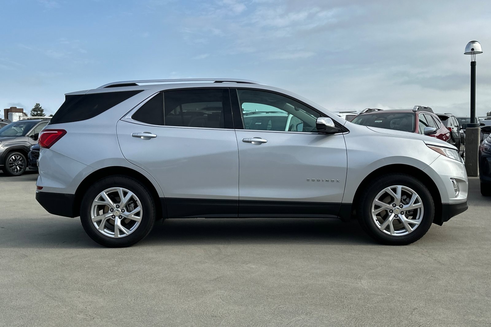 Used 2020 Chevrolet Equinox Premier with VIN 2GNAXXEVXL6247445 for sale in Burlingame, CA