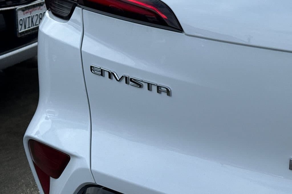 2025 Buick Envista Sport Touring - Photo 34