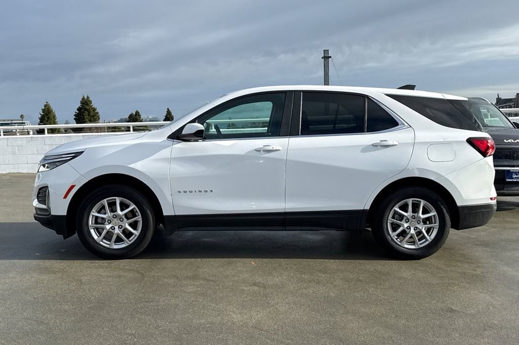 2024 Chevrolet Equinox LT photo 5