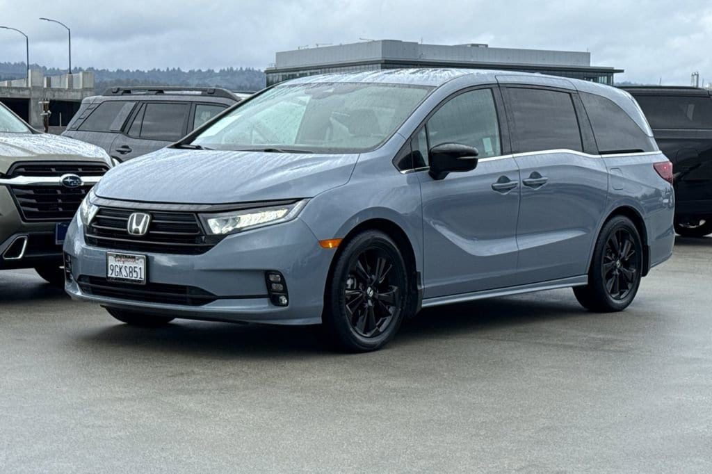 2023 Honda Odyssey Sport photo 6