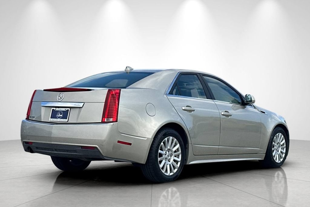 Used 2013 Cadillac CTS Sedan Luxury Collection with VIN 1G6DE5E56D0176998 for sale in Burlingame, CA