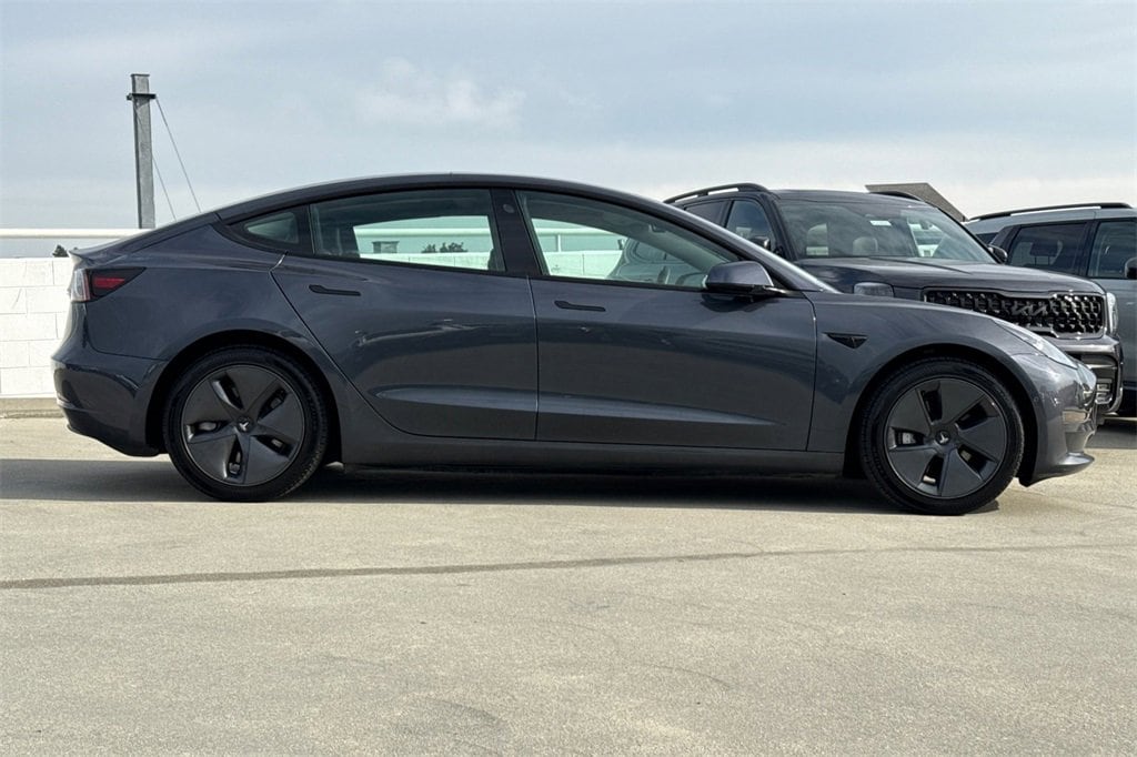 Used 2022 Tesla Model 3 Long Range with VIN 5YJ3E1EBXNF113879 for sale in Burlingame, CA