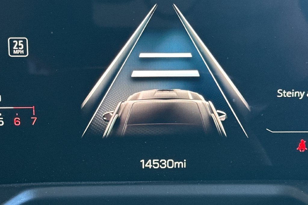 2025 GMC Acadia Denali - Photo 34