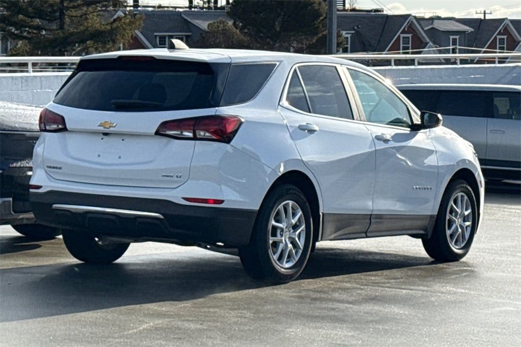 Used 2024 Chevrolet Equinox LT SUV