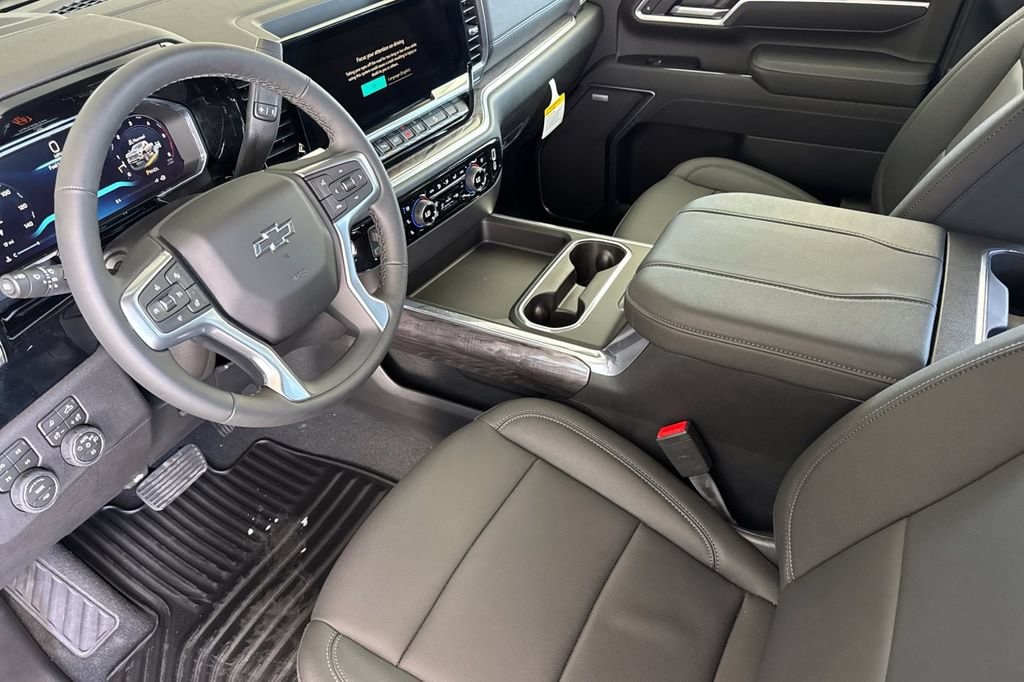 2026 Chevrolet Silverado 2500 HD LTZ - Photo 9