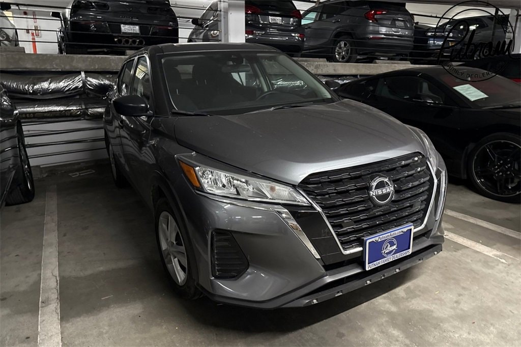 2024 Nissan Kicks S