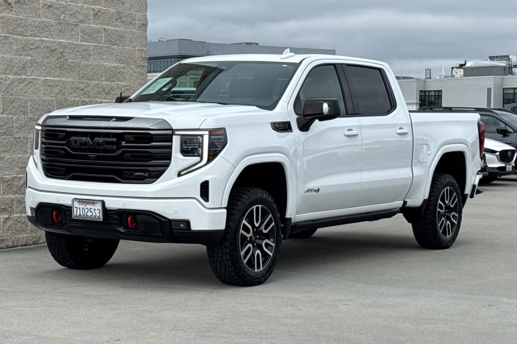 2023 GMC Sierra 1500 AT4 photo 6