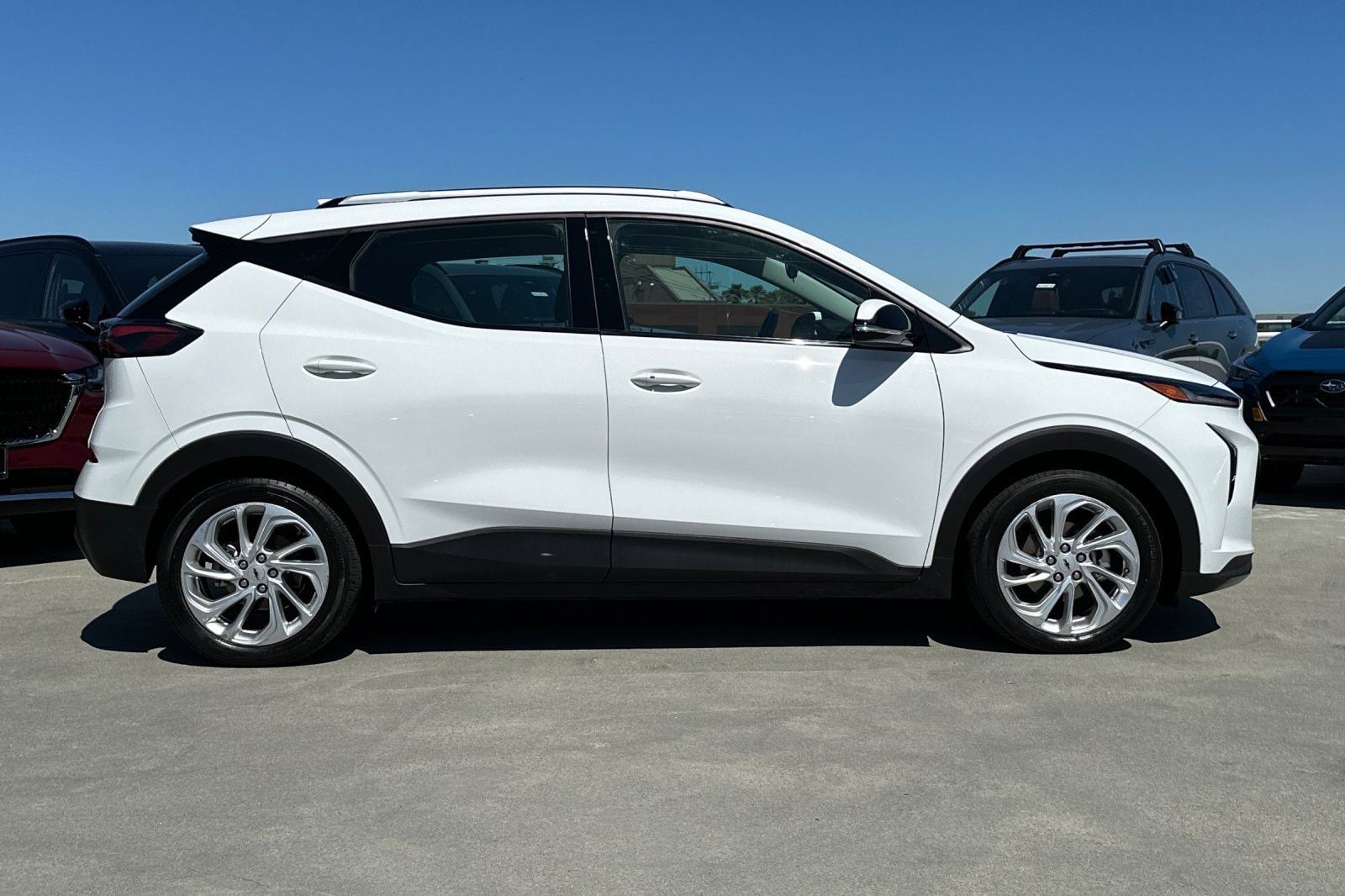 Used 2023 Chevrolet Bolt EUV LT with VIN 1G1FY6S06P4127057 for sale in Burlingame, CA