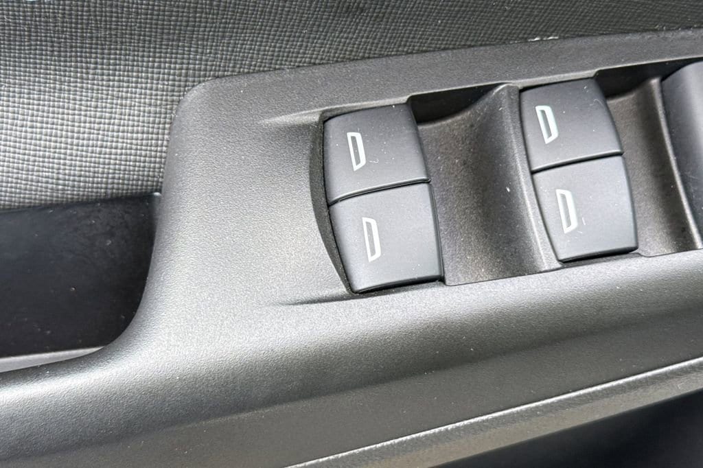 2025 Buick Envista Sport Touring - Photo 11