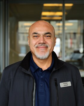 Staff member CESAR GODINEZ from ID_c0918db9e4d6