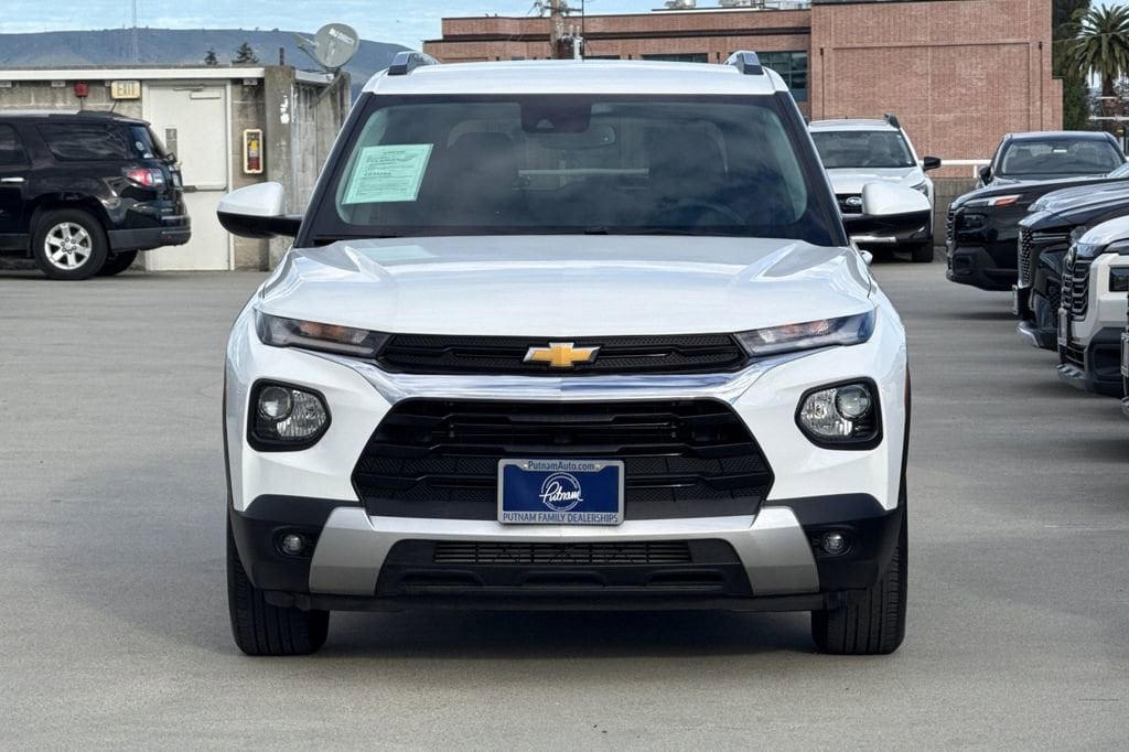 2022 Chevrolet Trailblazer LT photo 3
